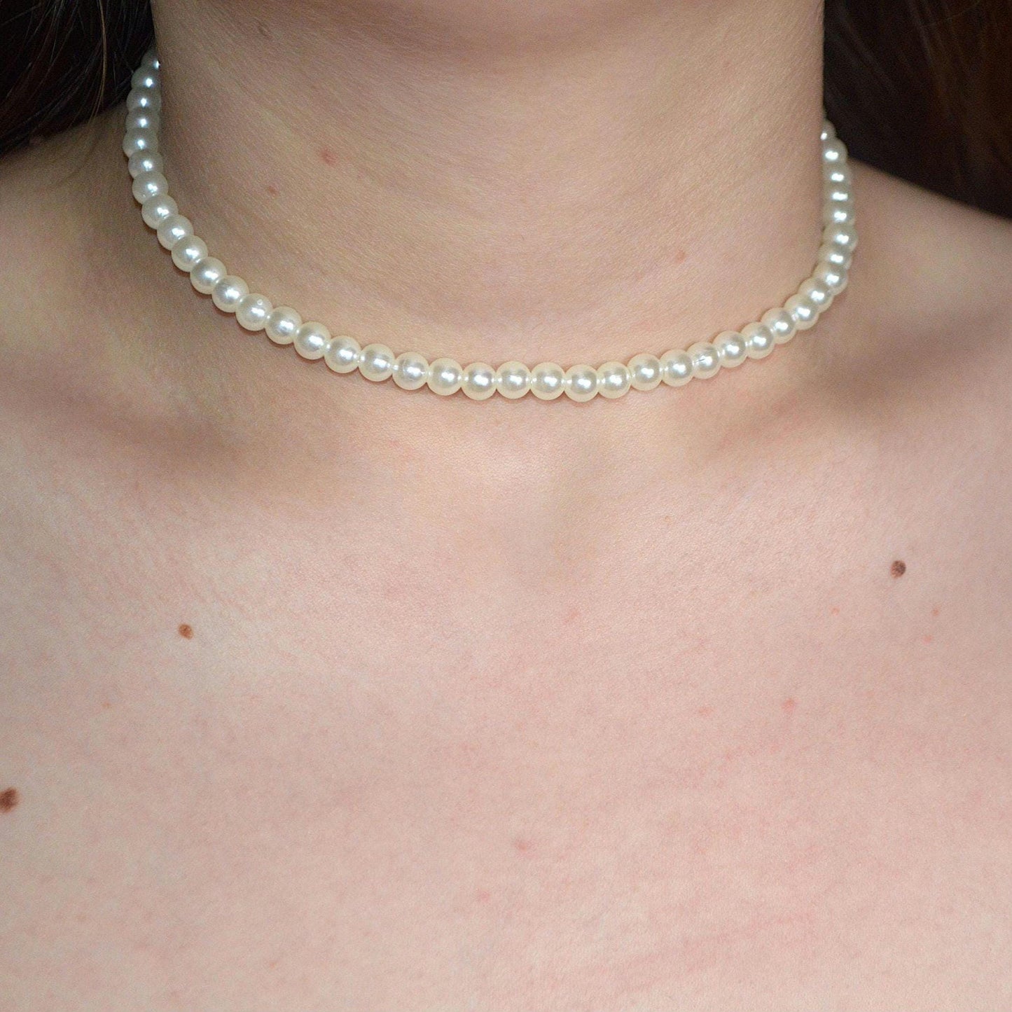 Simple Pearl Layering Necklace