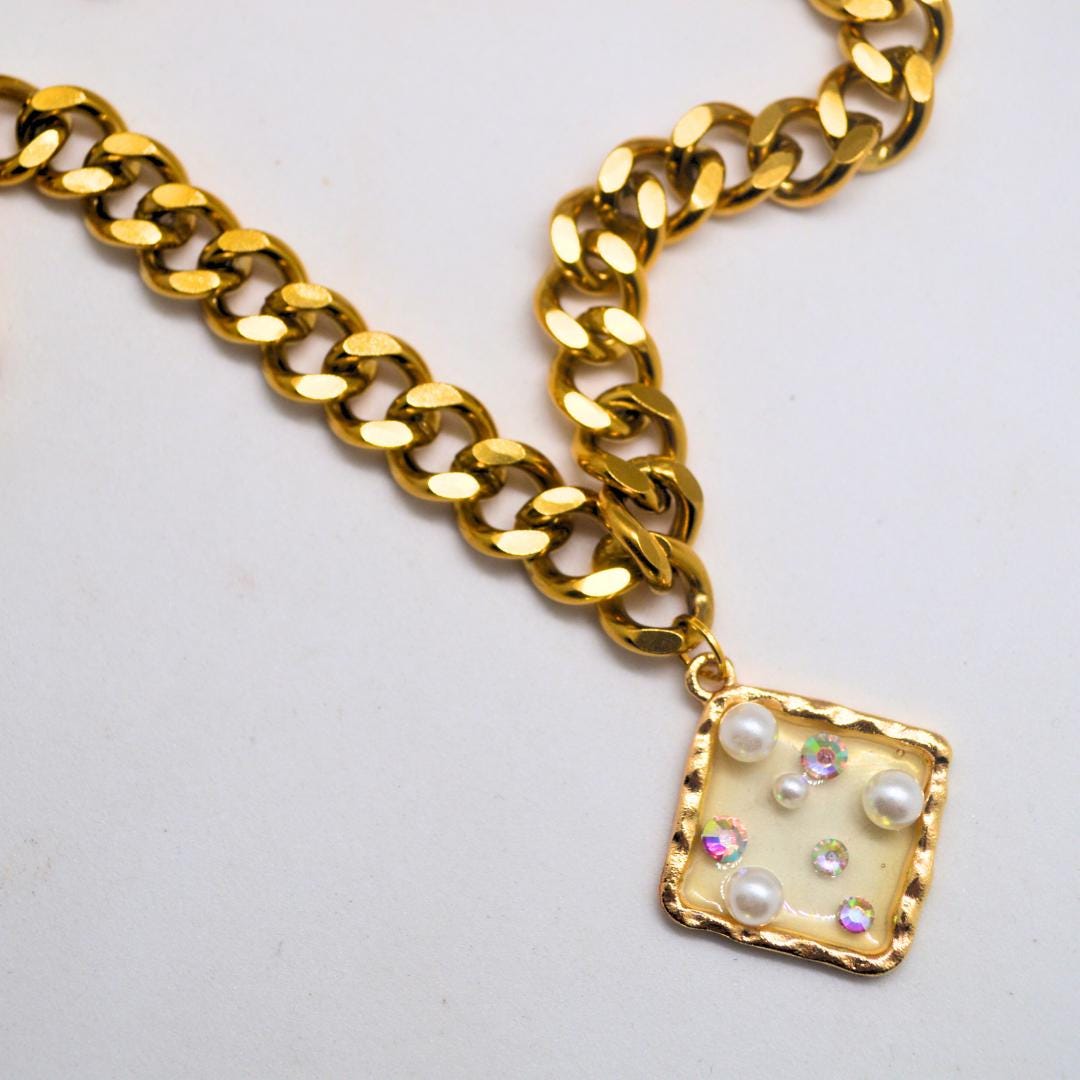 Pearl & Gem Thick Gold Necklace Square