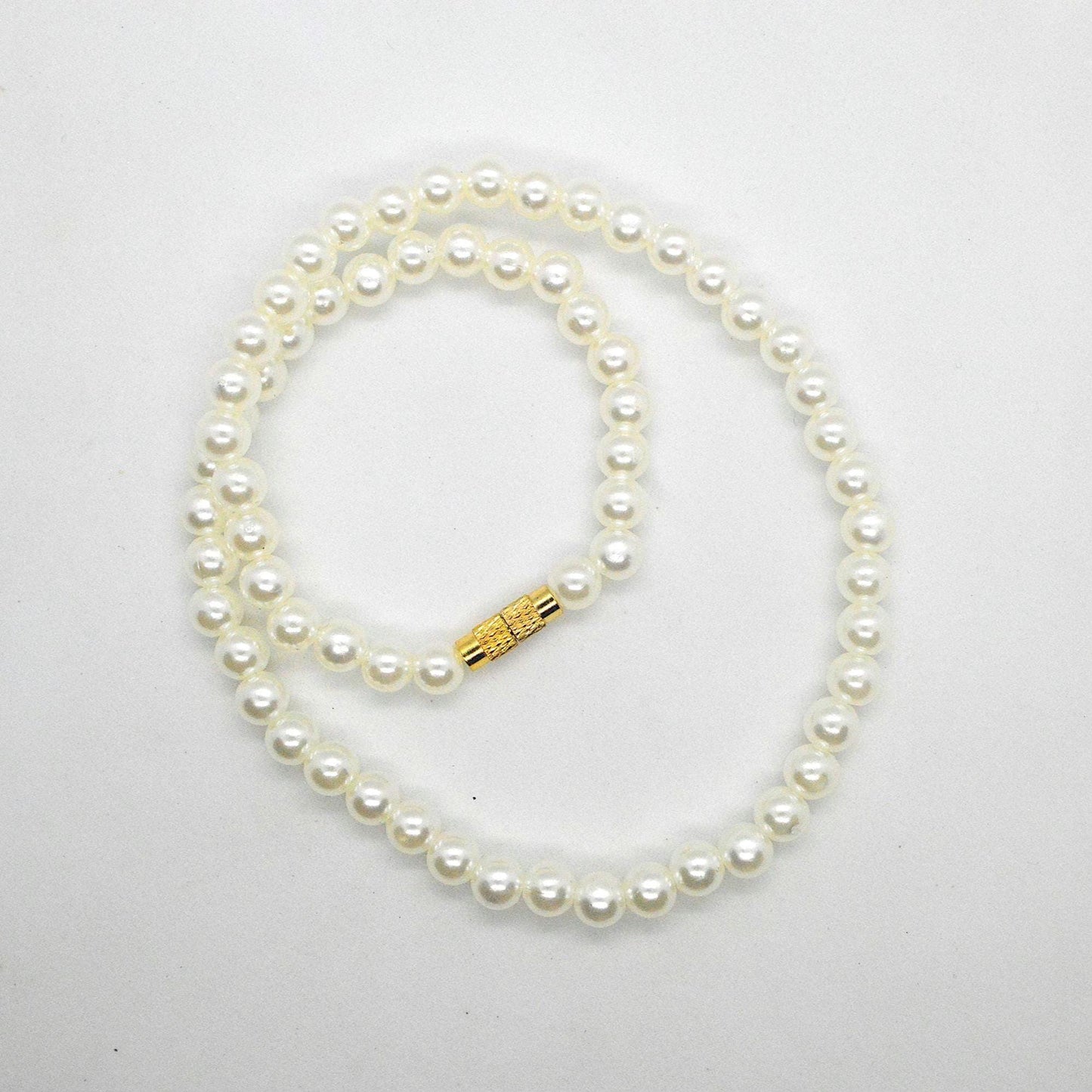 Simple Pearl Layering Necklace