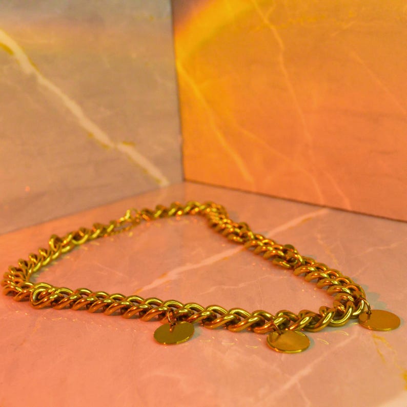 Gold chunky chain with round charms